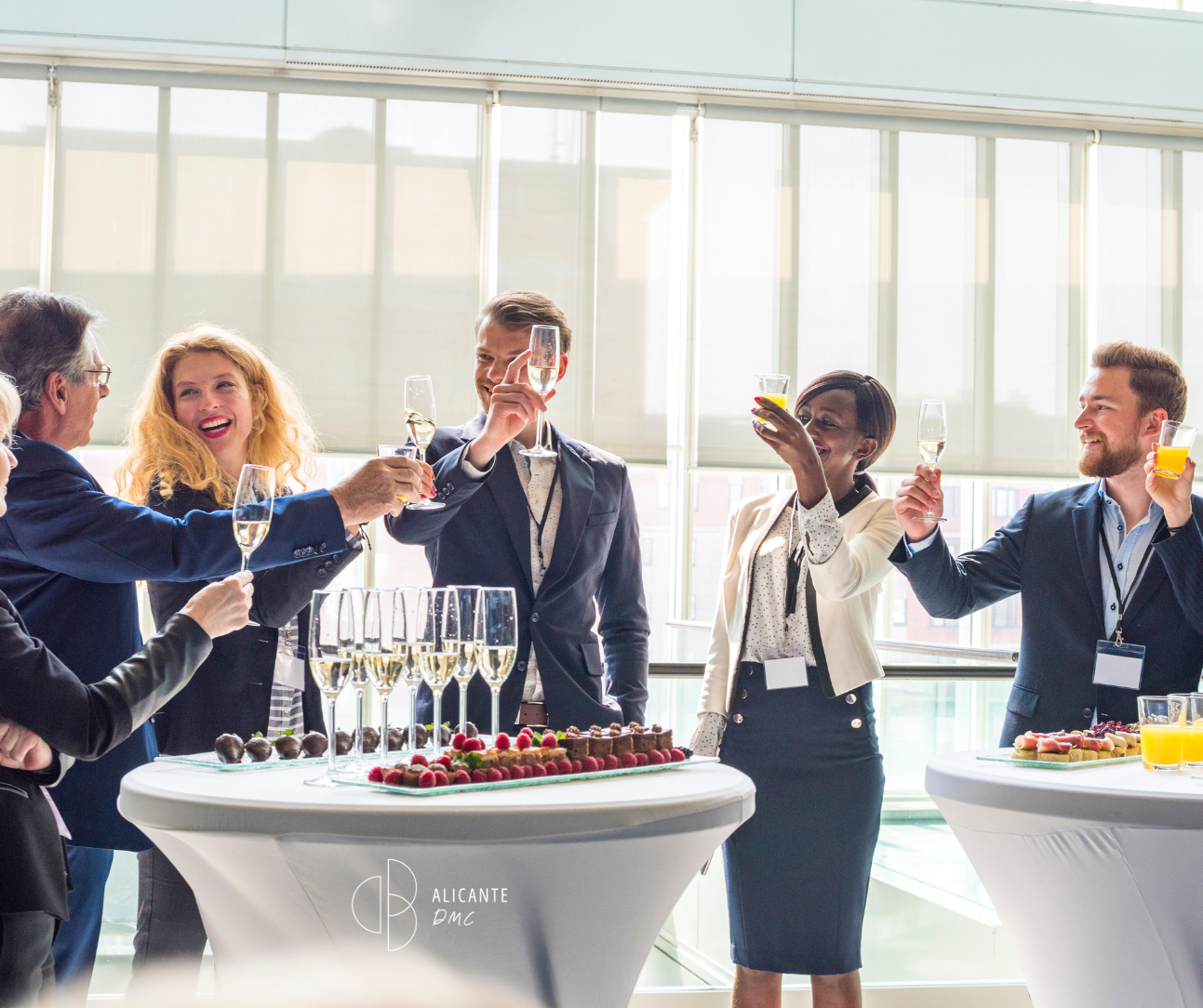 Wie Alicante DMC internationalen Eventplanern Zeit und Stress erspart 🧳How Alicante DMC saves International Event Planners Time and Stress🧳 www.alicante-dmc.com