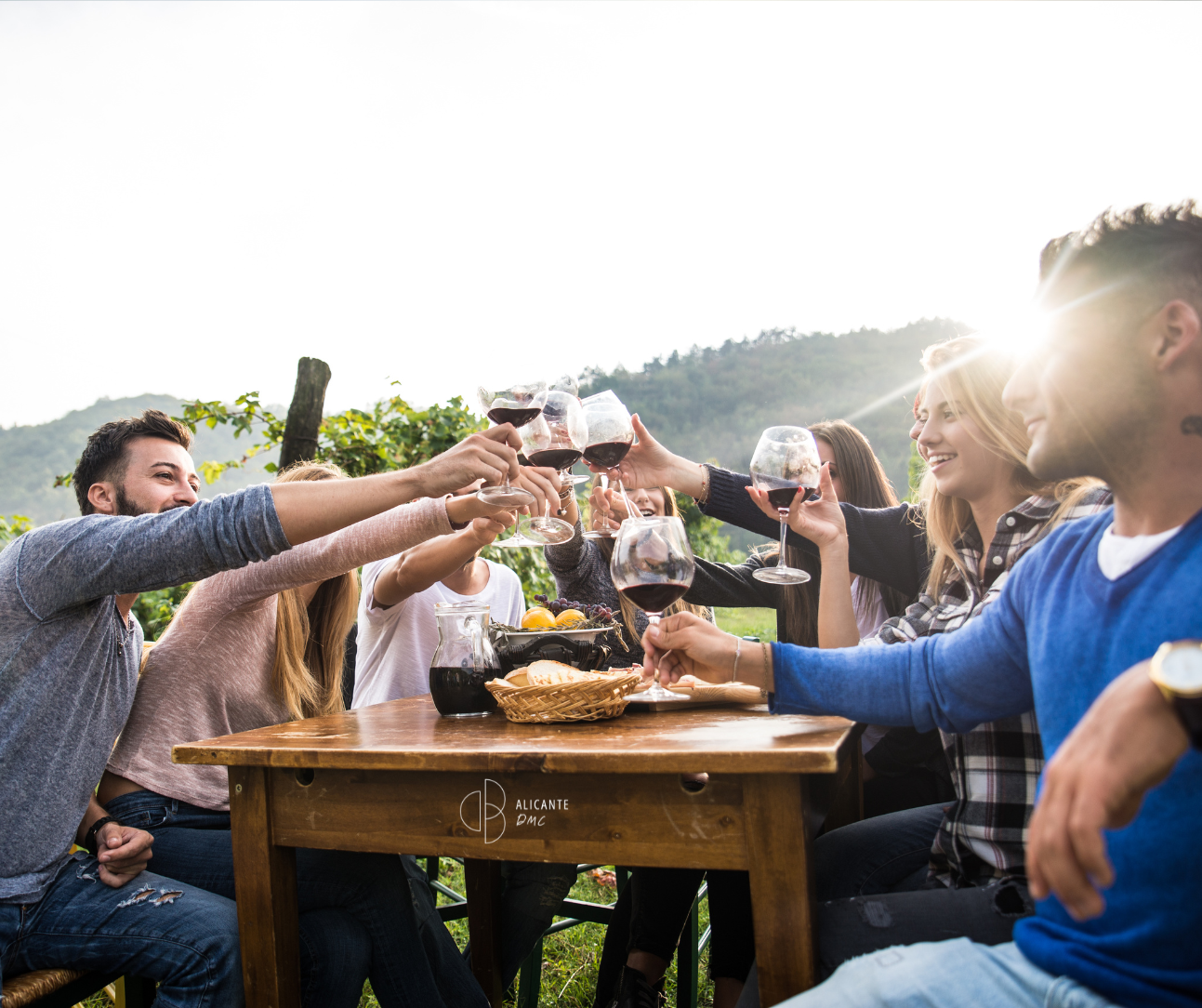 How to choose the Best Destination Management Company (DMC) for Incentive Travel in Alicante-Spain🧳 www.alicante-dmc.com